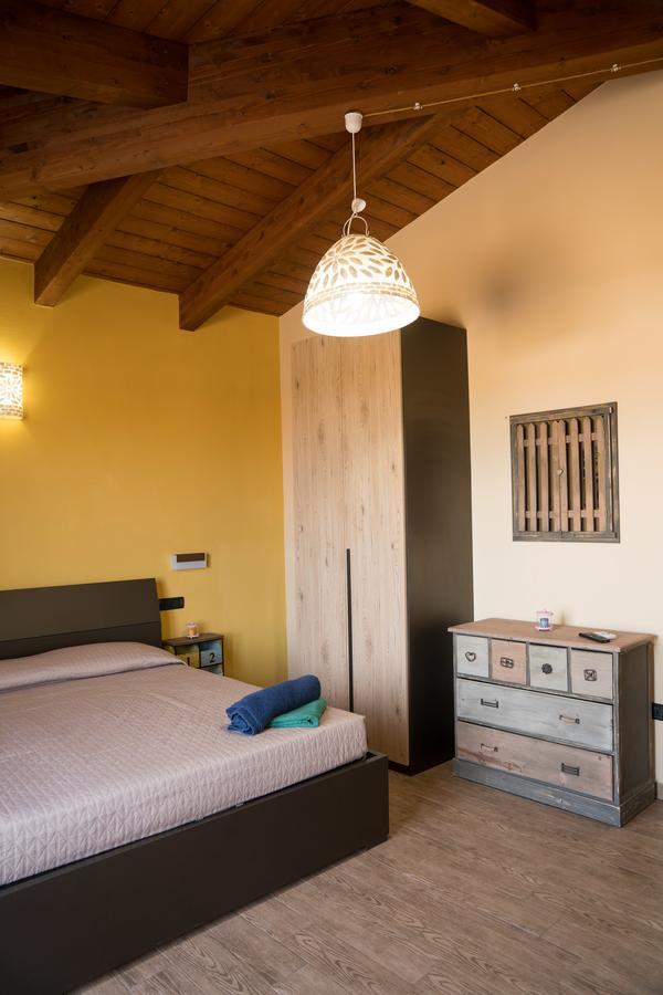 Room & Breakfast Le Magie Sindia Esterno foto