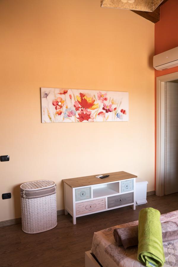 Room & Breakfast Le Magie Sindia Esterno foto