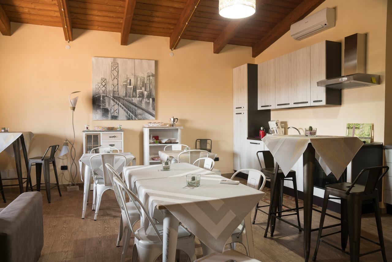 Room & Breakfast Le Magie Sindia Esterno foto